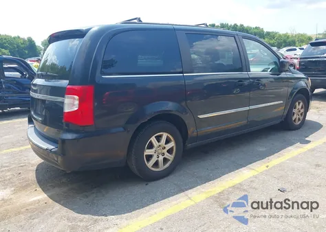 2012 Chrysler Town & Country Touring z USA, uszkodzony, nr VIN 2C4RC1BG6CR313353